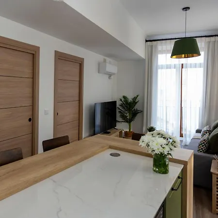 Tenerias Corp , 4 Piso * Valensiya