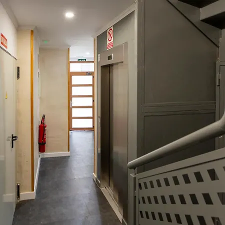 Daire Tenerias Corp , 4 Piso