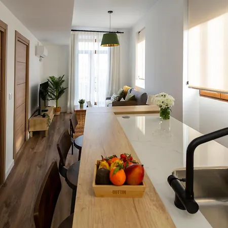 Tenerias Corp , 4 Piso Valensiya